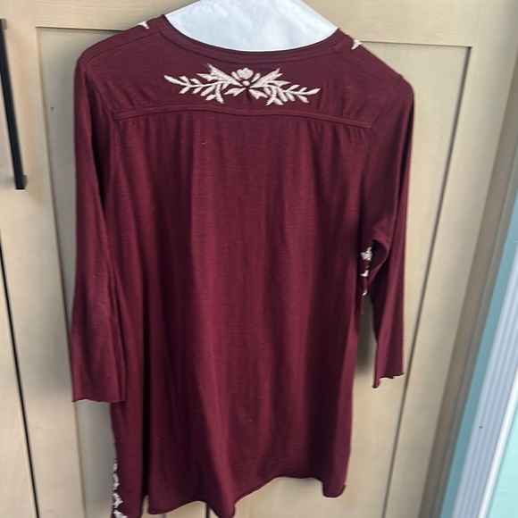 Caite brand Red and White Relaxed Graphic Tunic - Picture 2 of 3